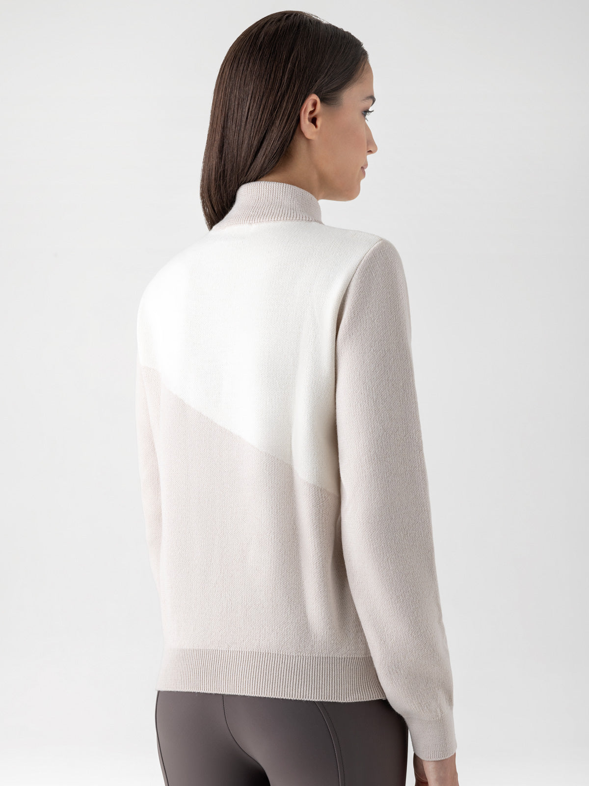Equiline Warmer Pullover mit hohem Kragen für Damen Eplic Tofu