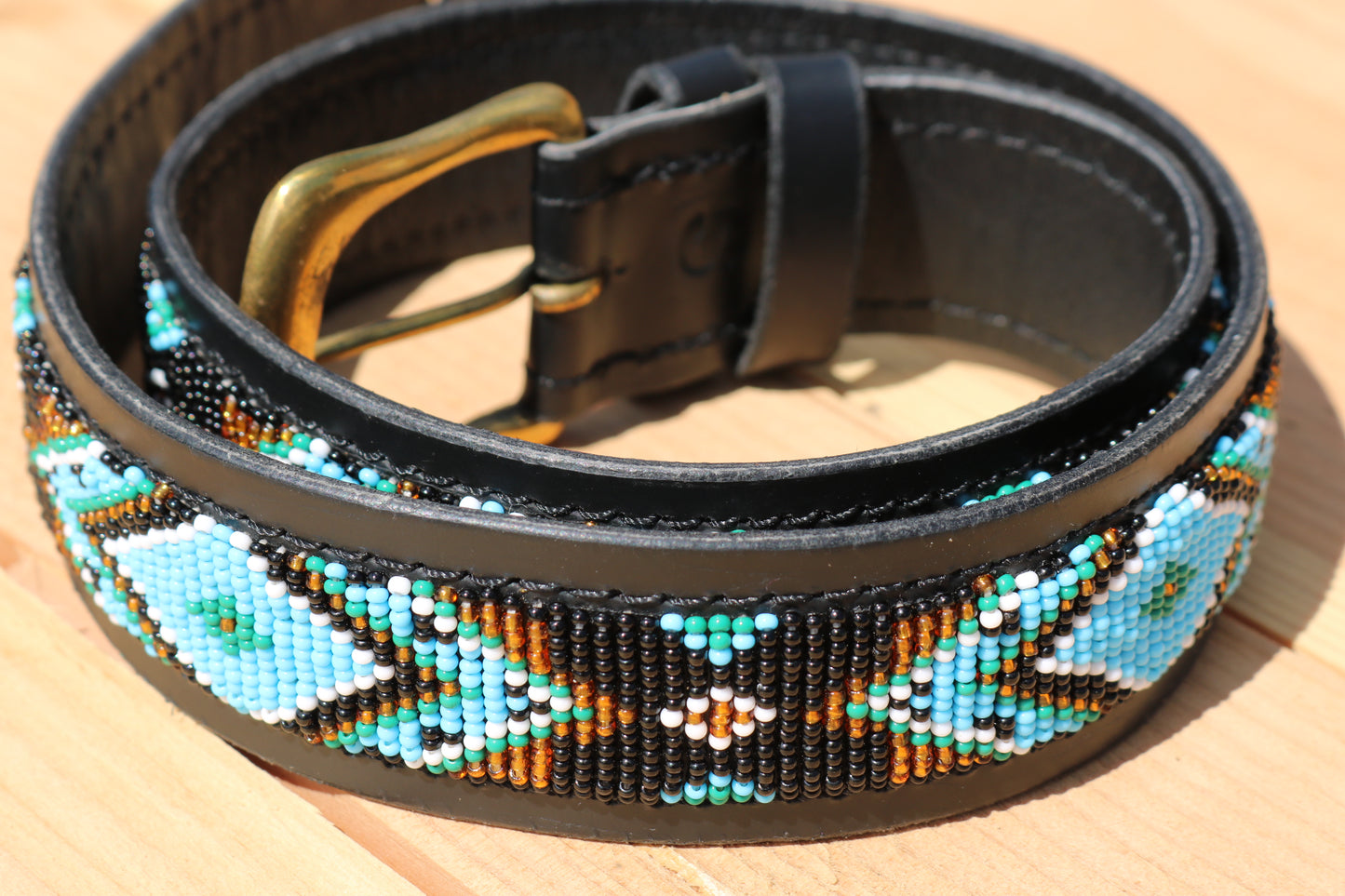 Gürtel mit Perlen Mwimbi Turquoise