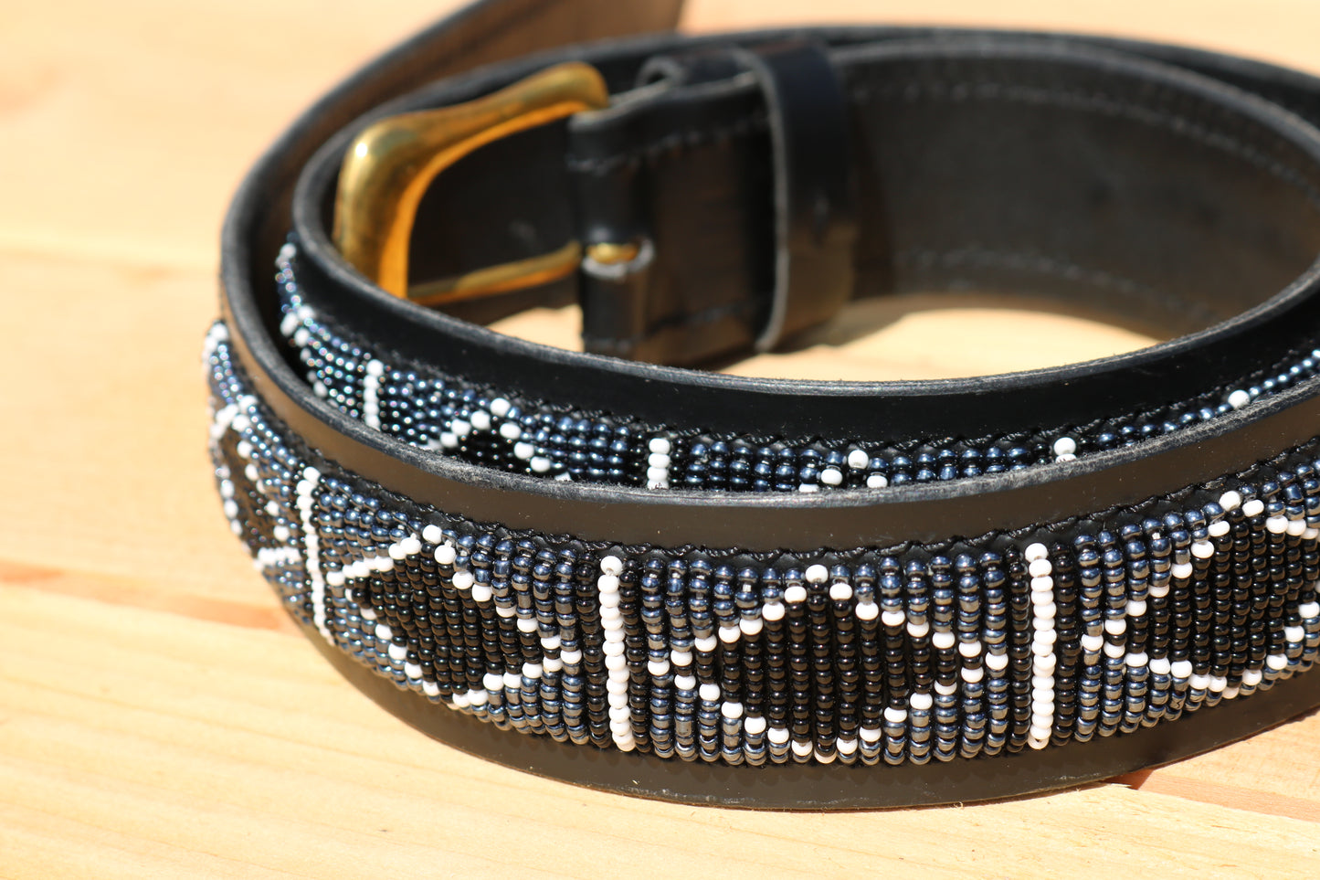 Gürtel mit Perlen Rafiki Black