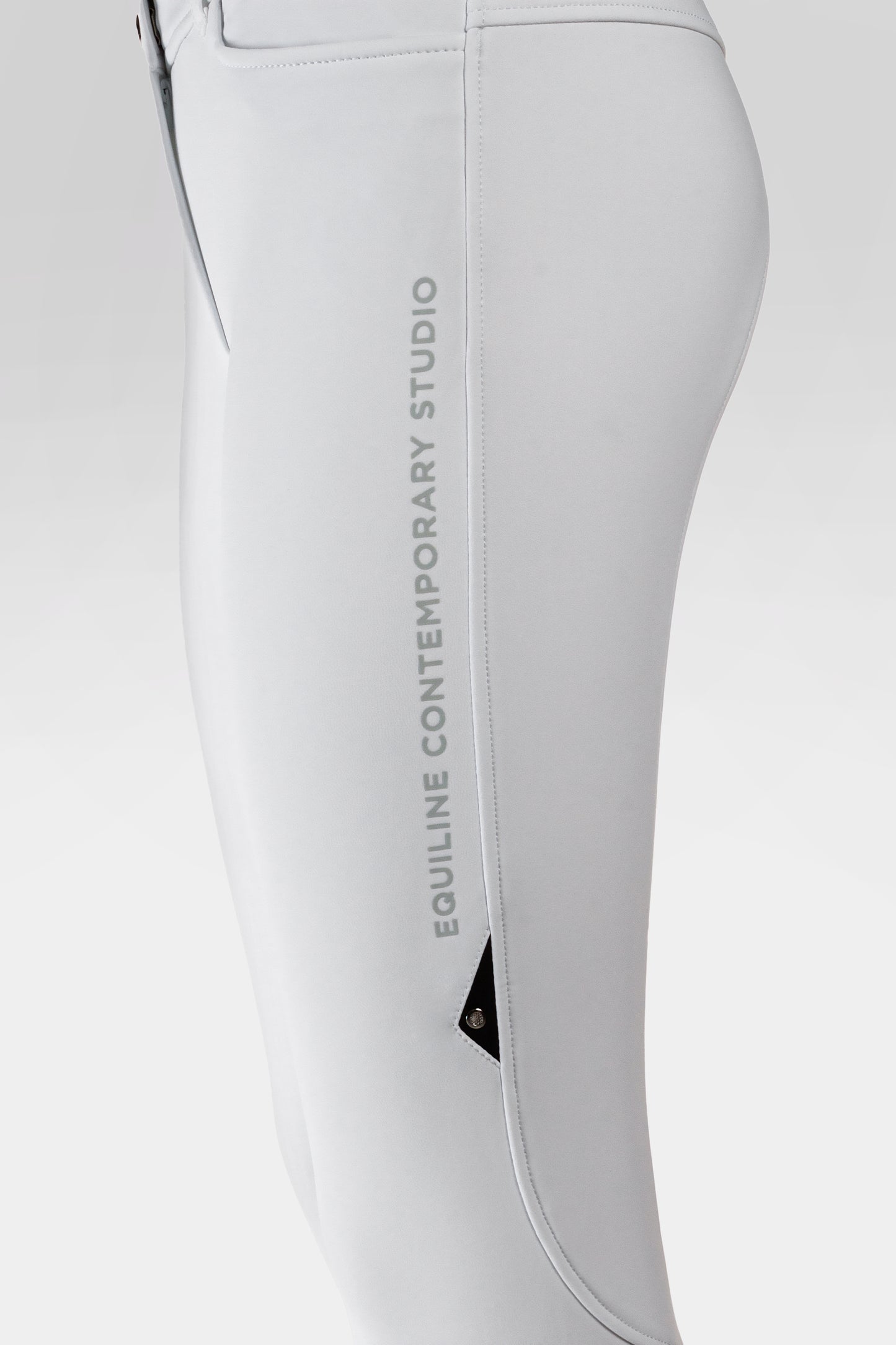 Equiline Winterreithose Damen hoher Bund Full Grip Coriafh Weiß