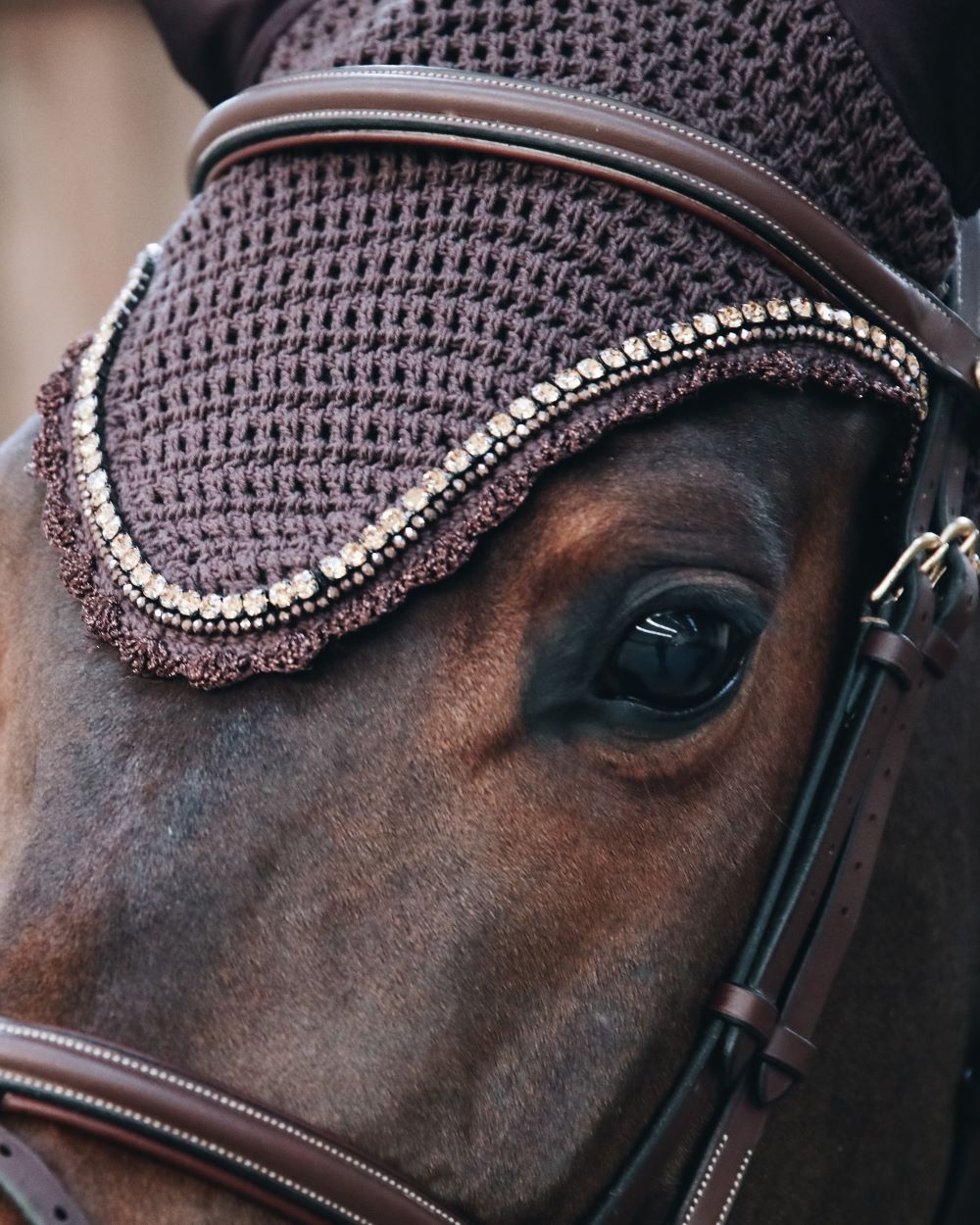 Kentucky Horsewear Fliegenmütze Lange Stone & Pearl Braun