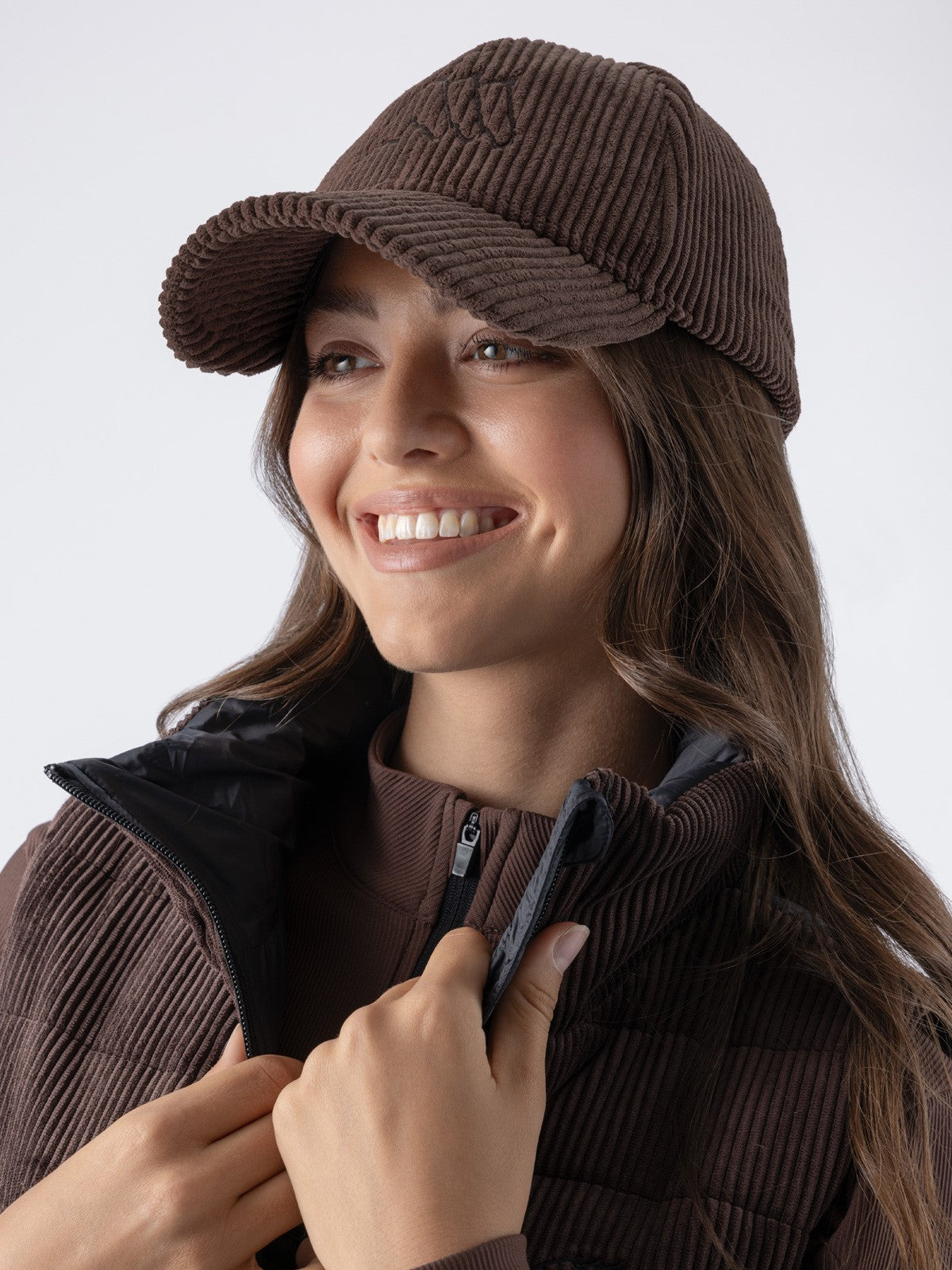 Equiline Casquette Femme Velours Côtelé Eqfalt Cocoa Powder