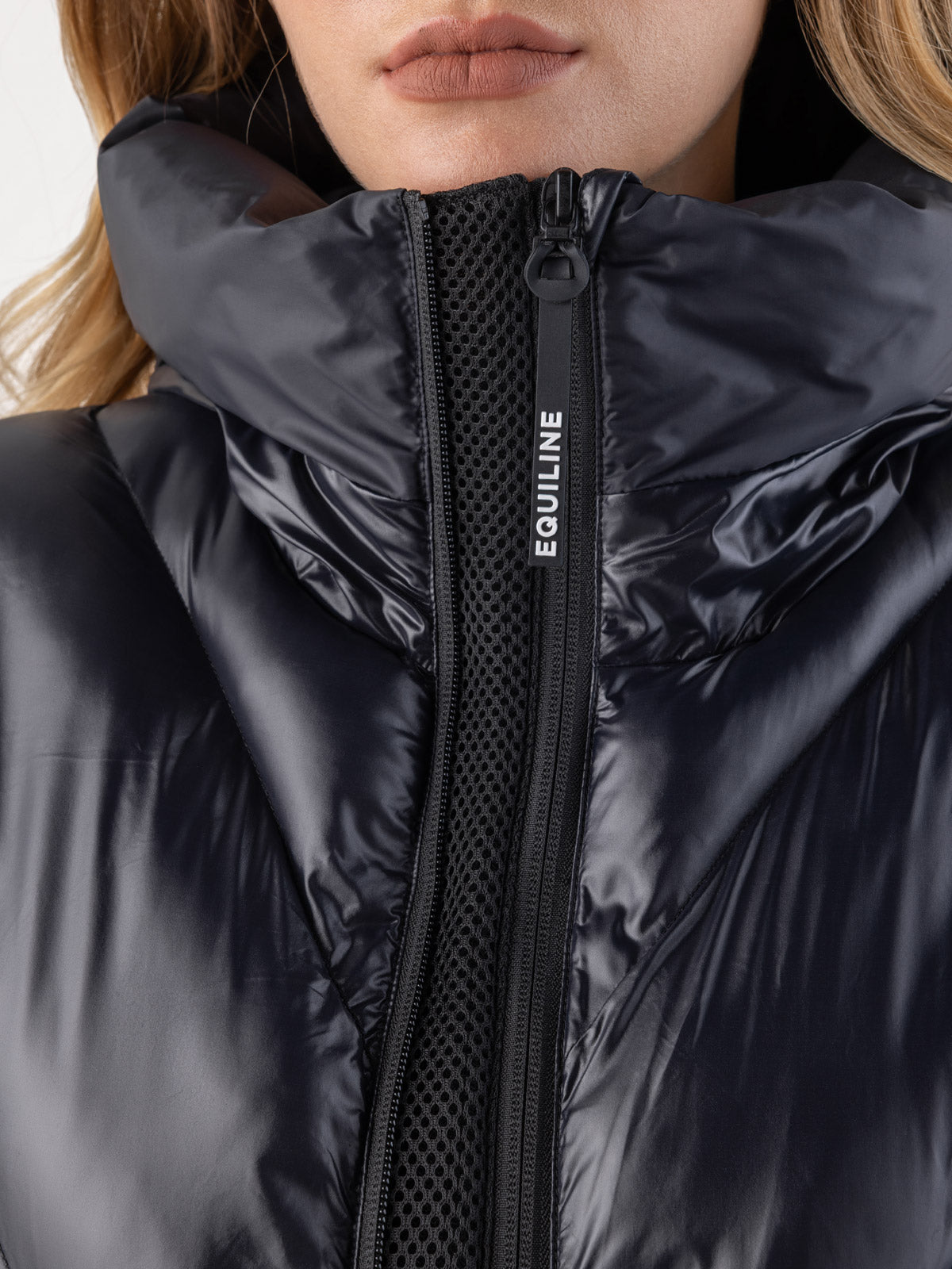 Equiline Wattierte Jacke Damen Coolbomb Glossy Schwarz