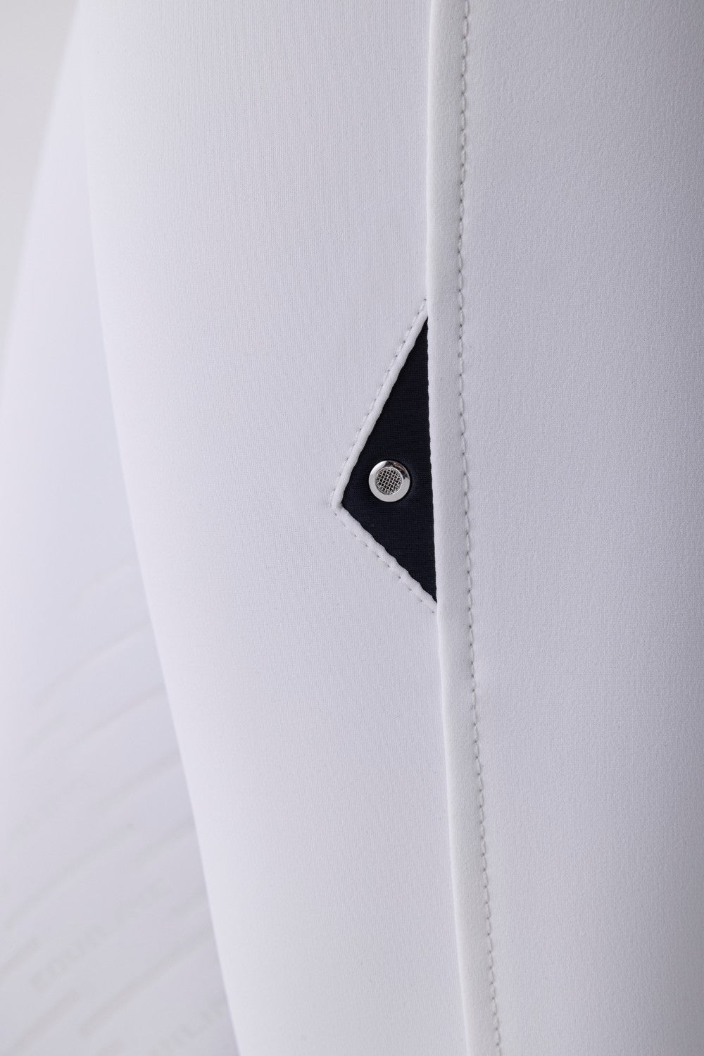 Equiline reithose Damen kniebesatz Cornek Weiß